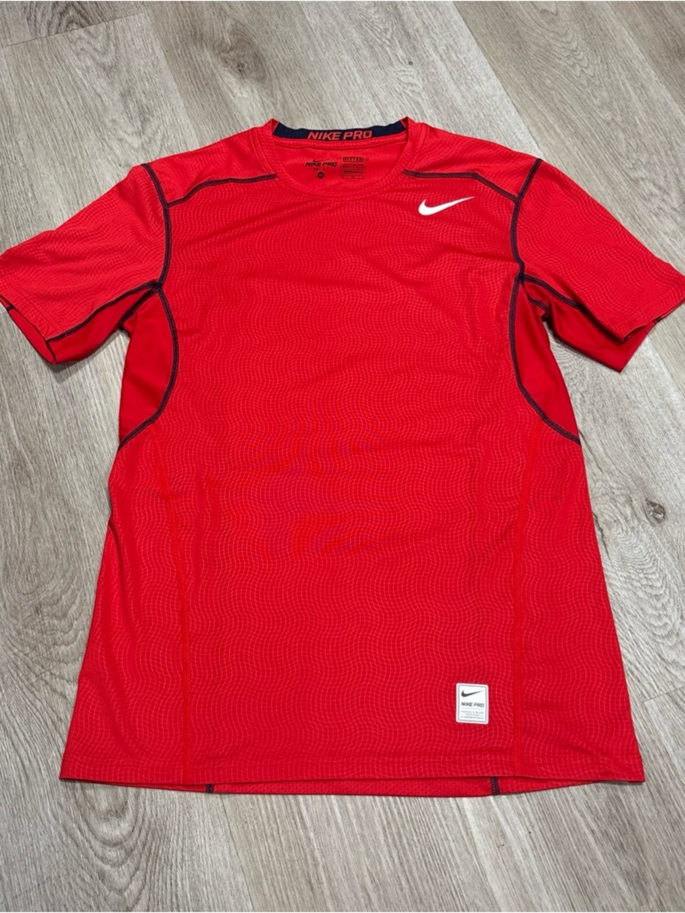 Nike Pro Dri-FIT Fitted Mens Short Sleeve Athletic Shirt Red Medium Training Top